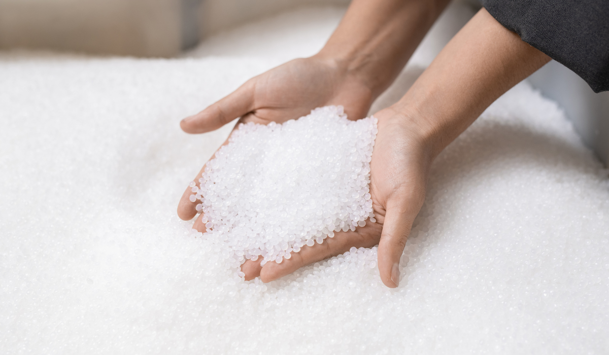 Can You Reuse Rock Polishing Grit? (If Yes, How?) Pretty Pebble